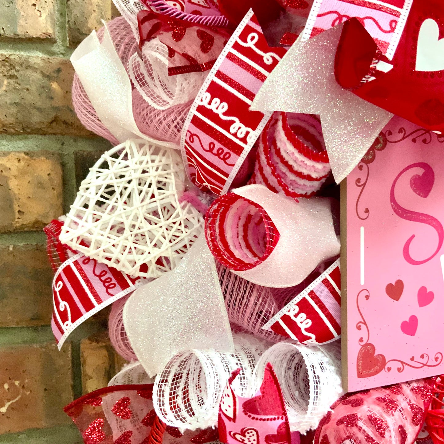 Valentine's Day Wreath - Sweethearts Welcome Heart Door Hanger | Pink Red Love Decor with Glitter & Velvet Ribbons 2026