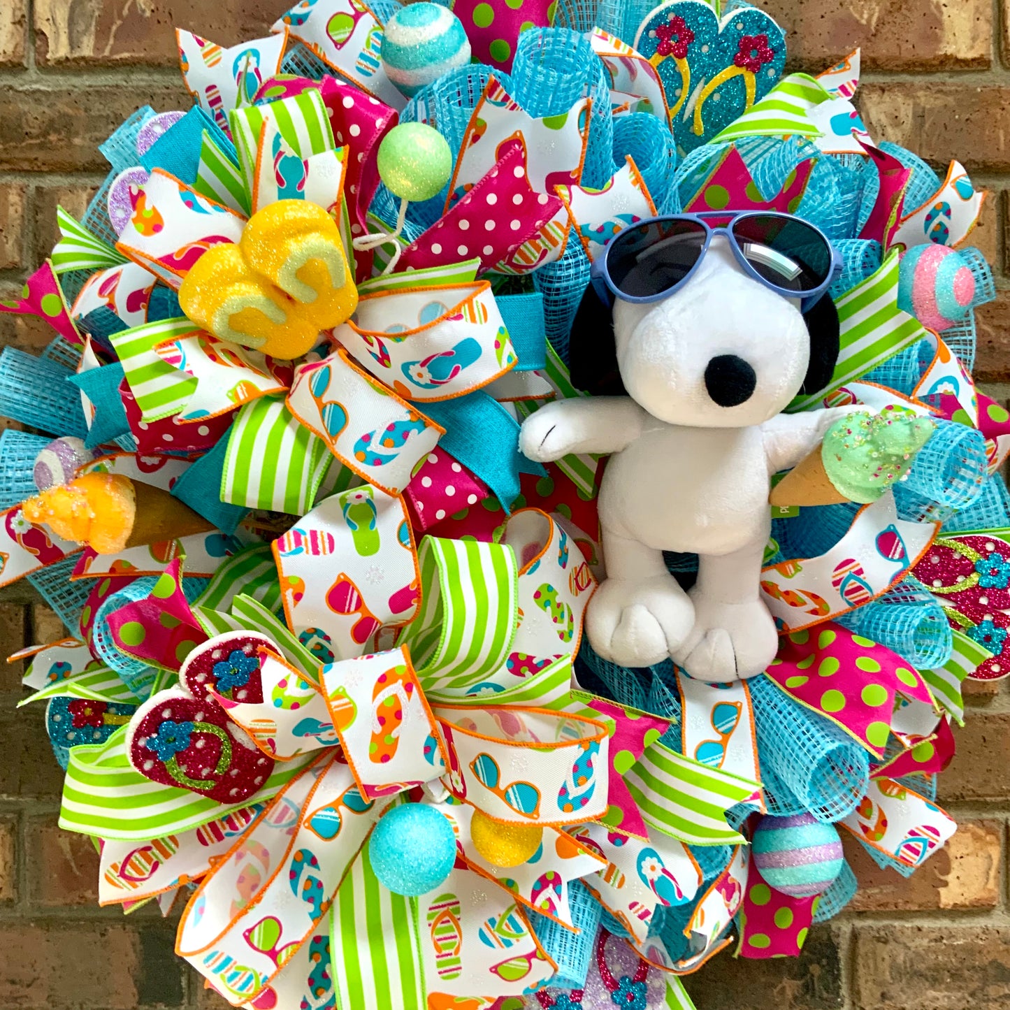 Snoopy Summer Wreath - Ice Cream Sunglasses Door Hanger | Pink Blue Flip Flop Beach Ball Decor 2026