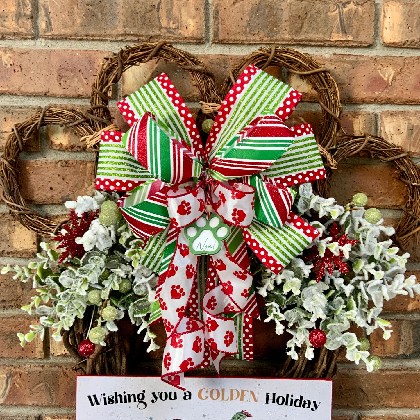 Wishing You A Golden Holiday Wreath, Christmas Dog Wreath, We Believe In Santa Paws Wreath, Christmas Dog Decor, Dog Wreath, Christmas Dog Door Hanger, Custom Order