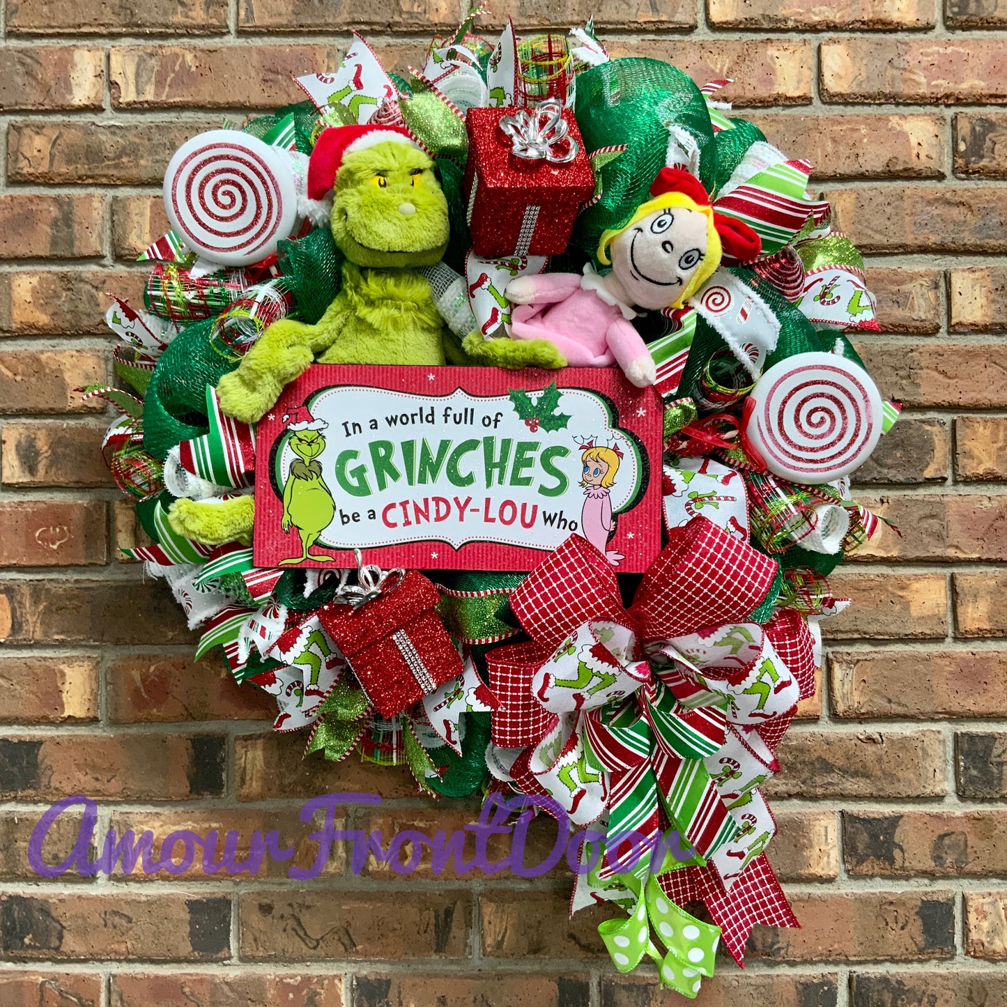 Christmas Grinch Wreath, Christmas Grinch Door Hanger, Grinch and Cindy Lou Who, Christmas Wreath, Grinch Door Hanger